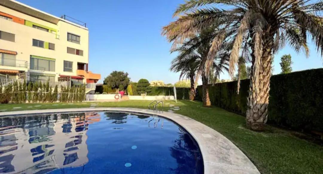Apartamento Paz Con Terraza Y Vistas Al Mar オリーバ エクステリア 写真