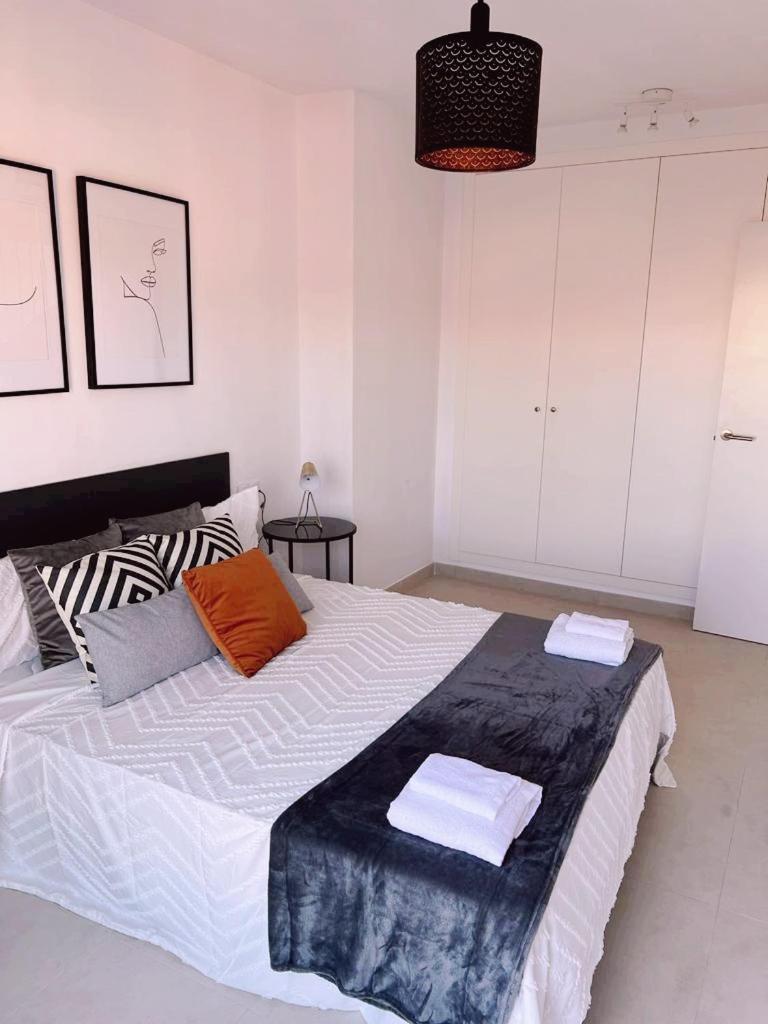 Apartamento Paz Con Terraza Y Vistas Al Mar オリーバ エクステリア 写真